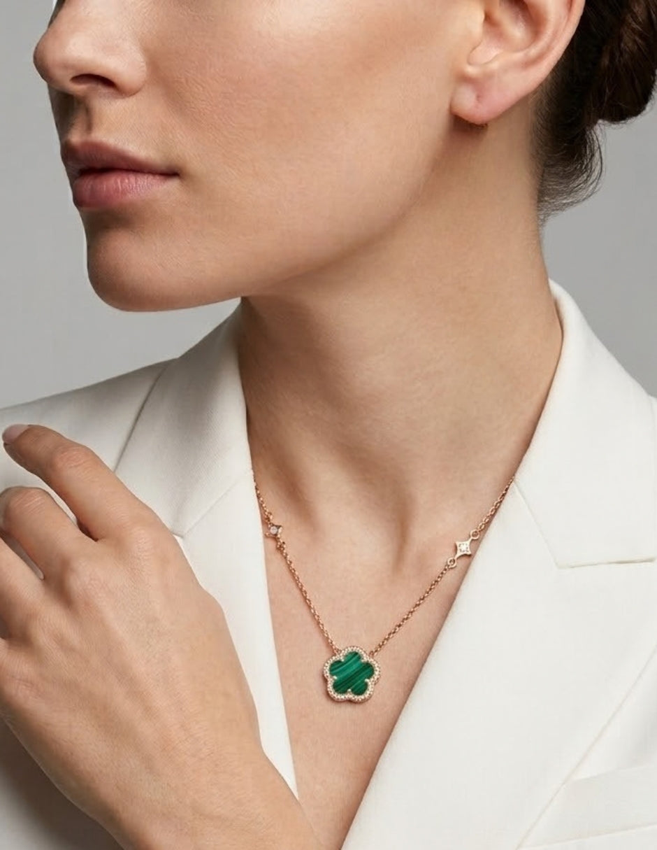 Collar de Mujer Chapa de oro 18K Trébol