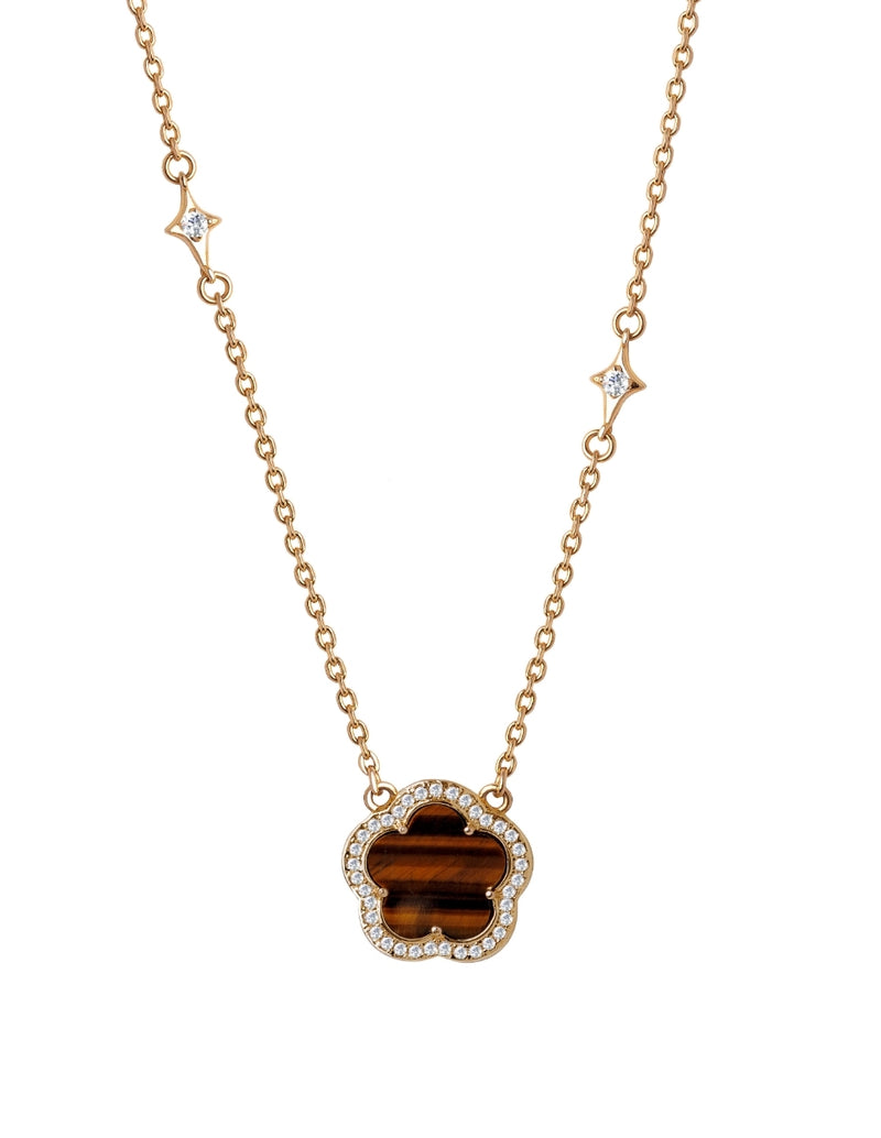 Collar de Mujer Chapa de oro 18K Trébol - puesta